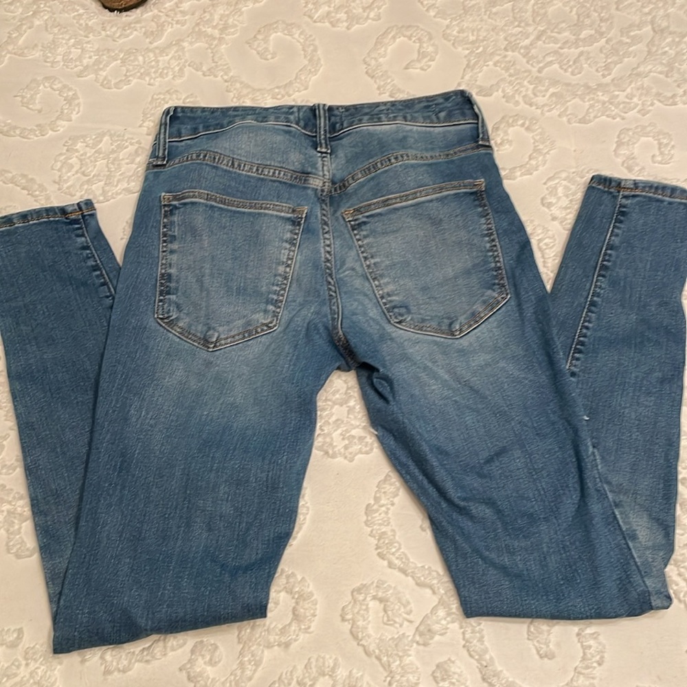 Distressed Universal Thread Jeans - Picture 3 of 3